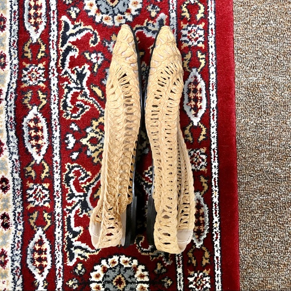 ASOS Design Lively slingback ballet flats- butter yellow on trend 🧈 - Picture 9 of 14